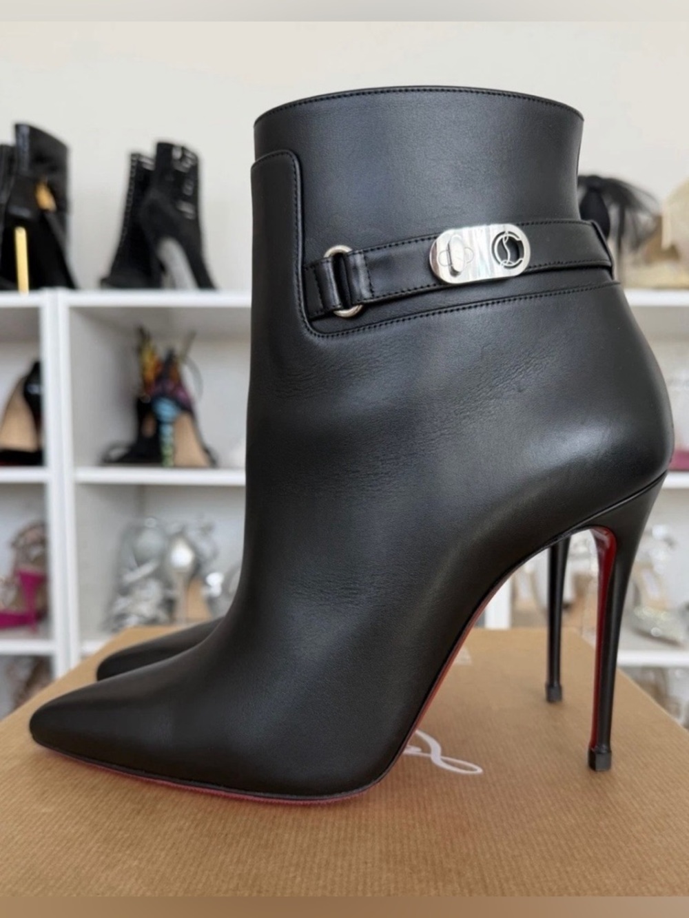 Christian Louboutin Lock Booties 39.5